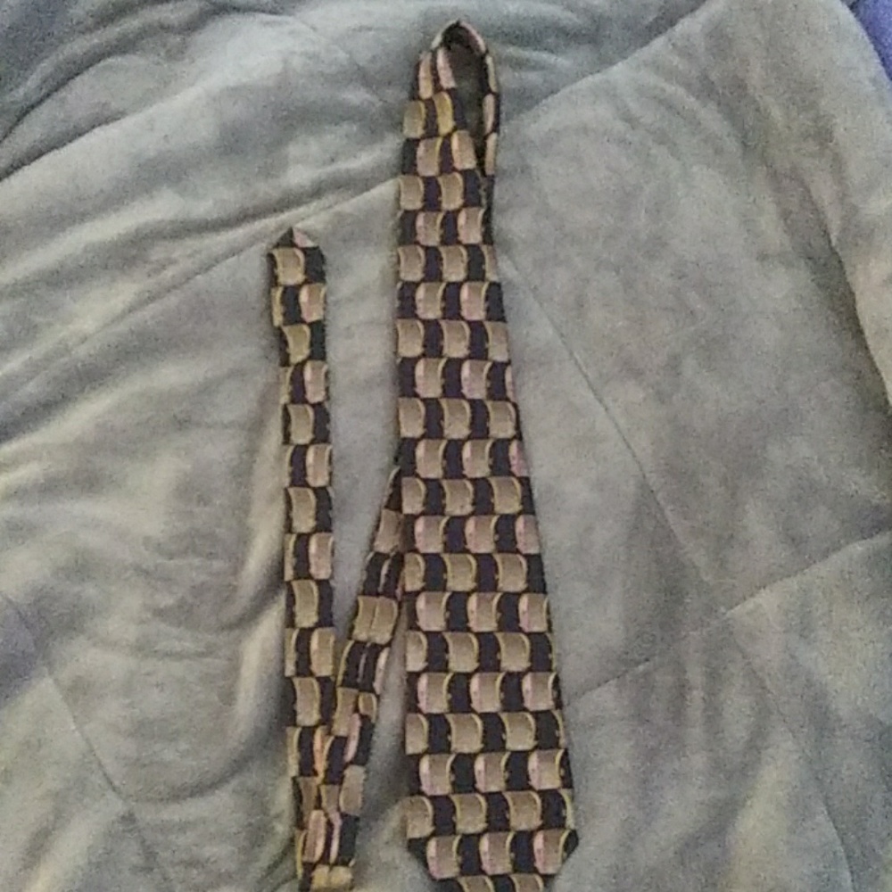 Tie